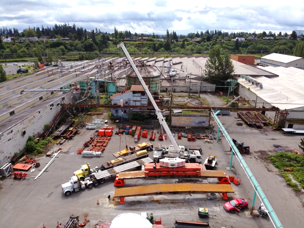 Lightweight 100-ton aluminum body jacks — portable field-based lifting